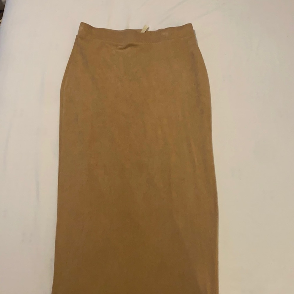 ✏️Camel Colored Pencil Skirt✏️.
